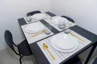 Modern 2BR Home Near Padre Pio SM & S&R w/ Parking - เปิดใหม่