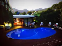 Tube n Axe Lodge and Backpackers - Spa