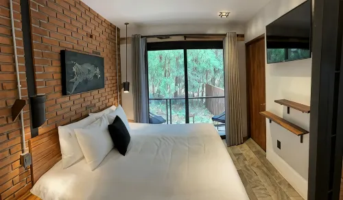 Hotel Oxú & Gampling Solo Adultos - 2-Star