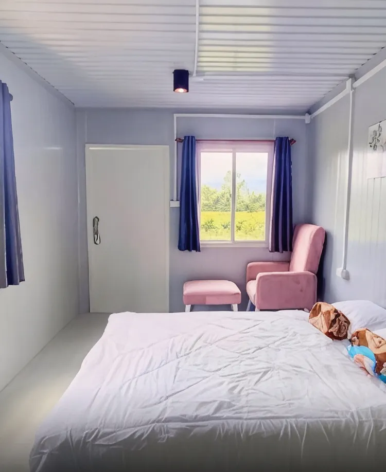 ห้องสแตนดาร์ด เตียงใหญ่ 1 เตียง