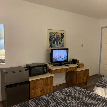 Swiss Sunset Inn
