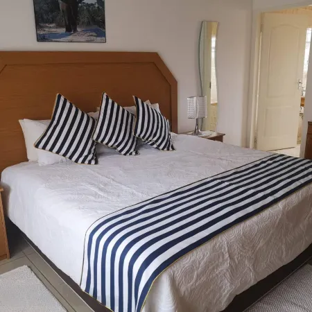 Serene 3-Bedroom House Rental Near Sun City Resort
