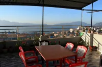 Natures Treat Homestay - parking