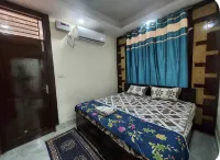 3 bhk Apparment walking distance ganga ji - 酒店式公寓
