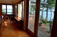 Stunning Views from Spacious Oceanfront Home on Freeport's Wolfe's Neck - 무료 와이파이