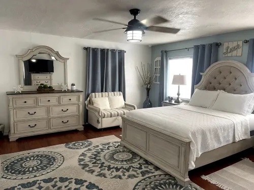 Cozy & Quiet Centralized Studio - Apartments