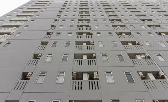 RedDoorz Apartment @ Dramaga Tower