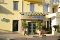 Castelli Hotel Nicosia Hoteles cerca de Nicosia Wall