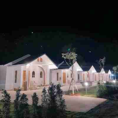 Baan Aunjai Resort Hotel Exterior