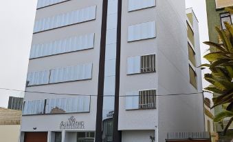 Flamante Hotel & Suite