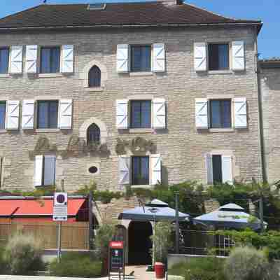Logis Hôtel le Lion d'Or Hotel Exterior