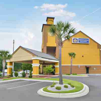 Best Western Plus Savannah Airport Inn  Suites Hotel Exterior