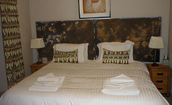 Old Kings Head - Housity