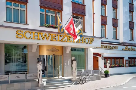 Hotel Schweizerhof St. Moritz Отели в г. Санкт-Мориц