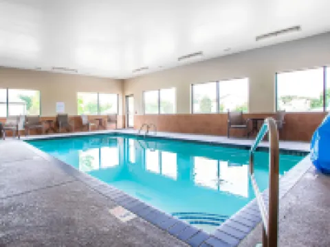 Quality Inn & Suites Ankeny-Des Moines Hotels in Ankeny