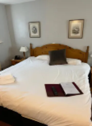 The Jersey Arms Hotel