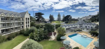 Portsea Village Resort Отели рядом с достопримечательностью «Sorrento»