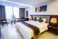 Golden Quang Tri Hotel Hôtels à proximité de : Cử Hàng Tạp Hóa 236