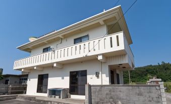 Maru House