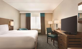 Park Inn by Radisson Brampton, on