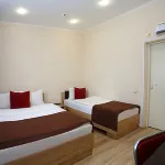 Maksim Hotel