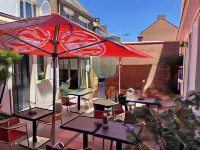 Isvara Hôtel & Restaurant. Hotel a Bonneuil-les-Eaux