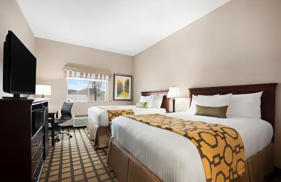 敖得薩大學區温德姆唄盟酒店