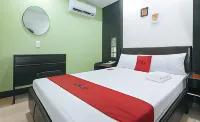 RedDoorz at Ranchotel Bayanan Alabang Các khách sạn gần San Beda College Alabang