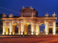 Ayz Juan de Mena - Auto Check-in Property Hotel in zona Plaza de Canovas del Castillo