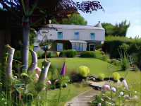 Vine Cottage Hotels in Bugle
