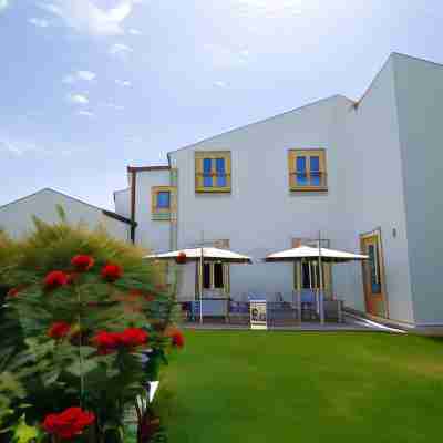 Villa Del Lauro Hotel Exterior
