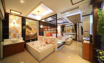 Esia Hotel