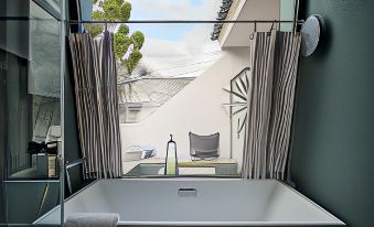 B House 49 Bangkok