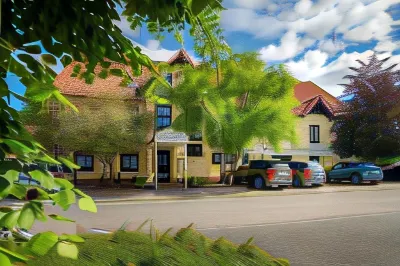 Hotel Zum Steinhof Hotels in UnterweiBbach