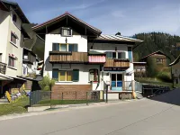 B&B Meublè Giustina Hotels near Lake Misurina