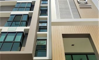 Rico Hotel Ratchadapisek 32