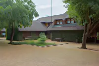 Foundry Guest Lodge
