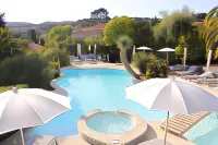 Royal Cottage Hotels in Roquefort-La-Bedoule