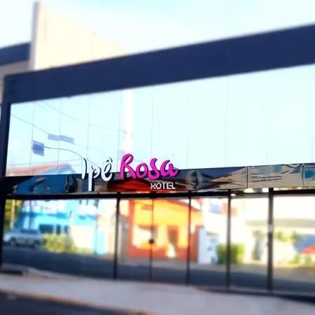 Ipê Rosa Hotel