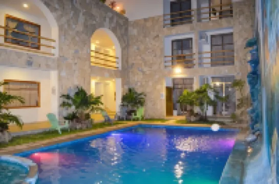 Axkan Arte Hotel Tuxtla โรงแรมในตุกซ์ตลากูเตียร์เรซ