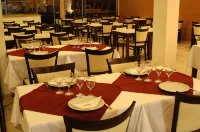 Nuevo Mundo Hotels in San Rafael