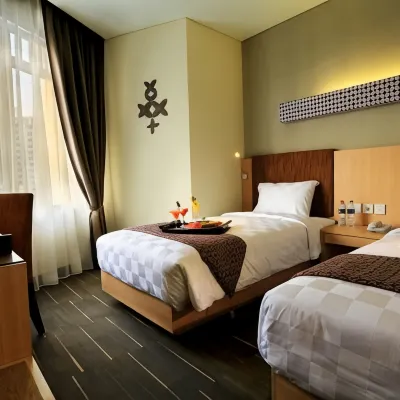 Cipta Hotel Pancoran Hotels near Kalibata