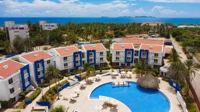 Hesperia Playa El Agua