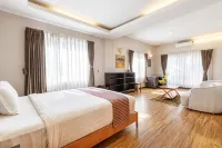 Shaligram Hotel & Spa Hotels in Лалітпур
