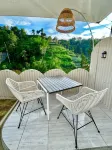 Kawoeng Glamping Hotels in Cisarua
