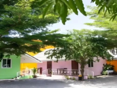 PRAKAI RESORT Hotels in Photharam