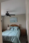 Freshly Remodeled Condo with amazing Grand Glaze View!