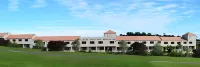 Albany Executive Motor Inn Limited Hotels near Hare Krishna Centre (ISKCON)