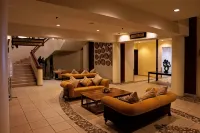 Elephant Hills Resort - موقف سيارات