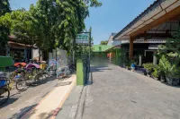 Hotel Wisata Ziarah Sunan Bonang Syariah Mitra RedDoorz